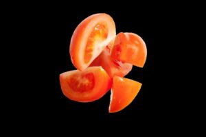 עגבניה (לא מלפפון)